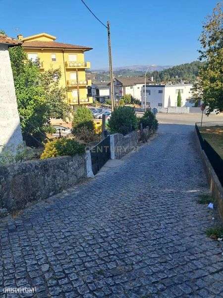 Moradia independente à venda na Rua da Assenta, 187 - Grande imagem: 5/9