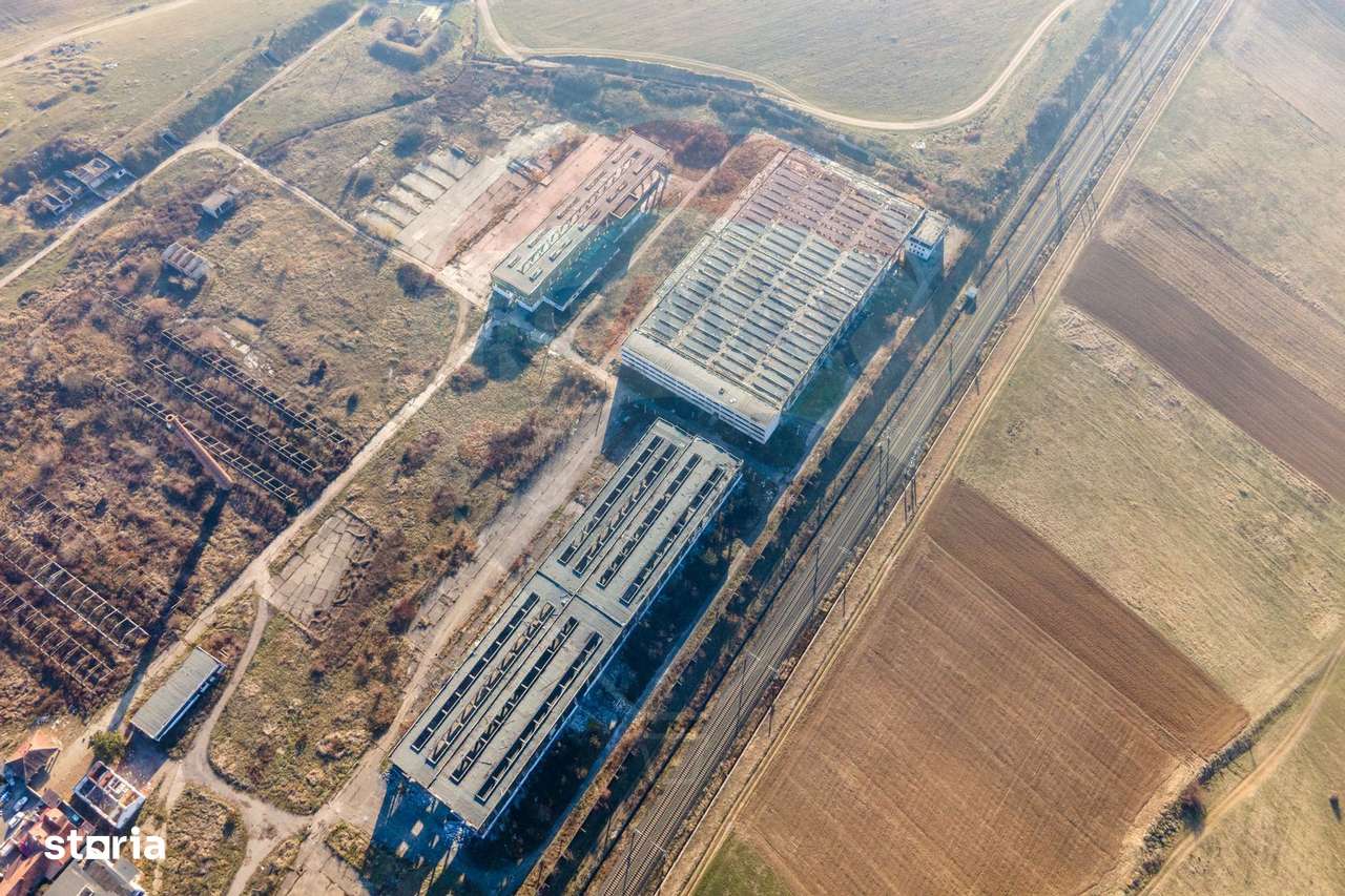 Teren industrial Orastie 13,5 ha cu hale fosta platforma industriala - Imagine principală: 4/12