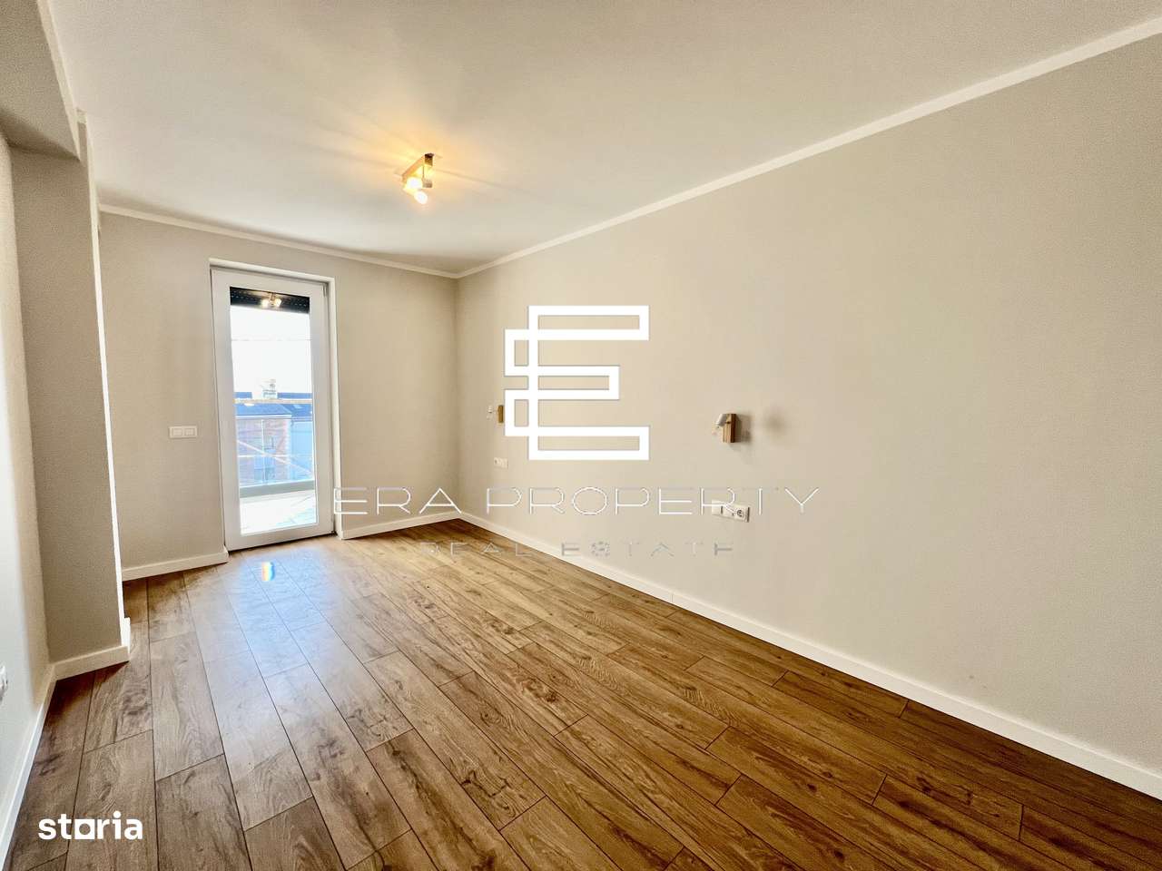 Apartament 2 camere -52 mp- etaj 1- 2 balcoane -zona Industriala Vest,-3