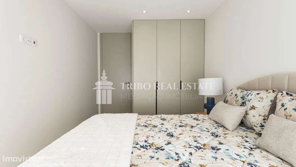 T3 LUXO EM CONDOMÍNIO FECHADO + VISTA MAR-25