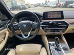 BMW Seria 5 530i Luxury Line - 11