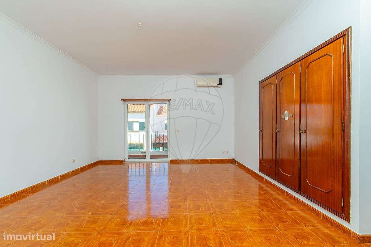 Moradia T4 para venda-29