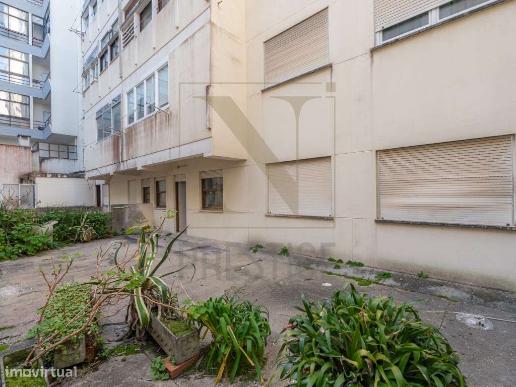 Apartamento T4+1 na Figueira da Foz-12