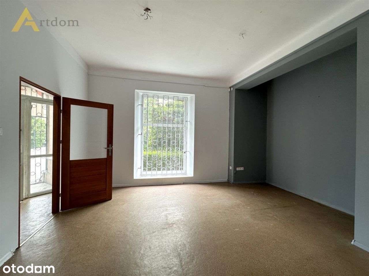 Lokal ul. Mickiewicza, wysoki parter, duża witryna-1