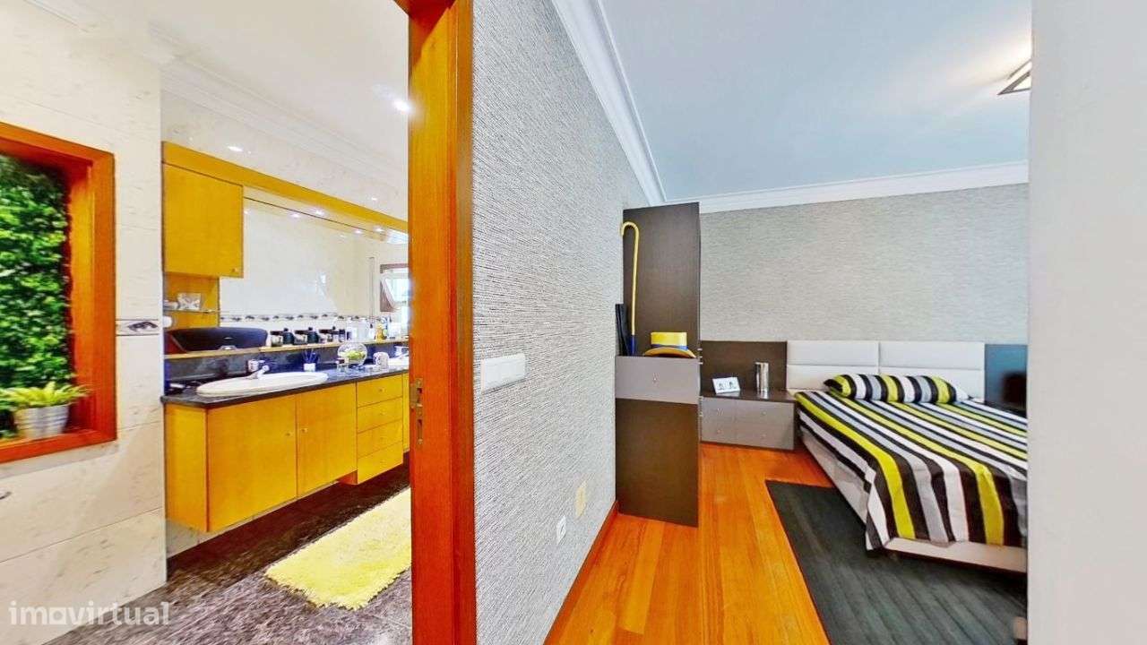 Moradia 4 Frentes | Piscina-27