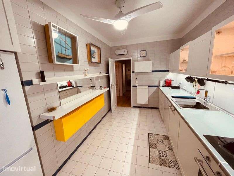 T2 Centro Setubal com vista espetacular - Grande imagem: 4/11