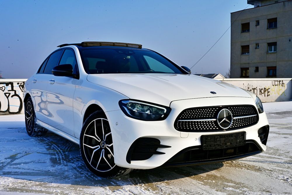 Mercedes-Benz E W213 [2016 - 2023] 300 4MATIC 9G-TRONIC AMG Line 2022