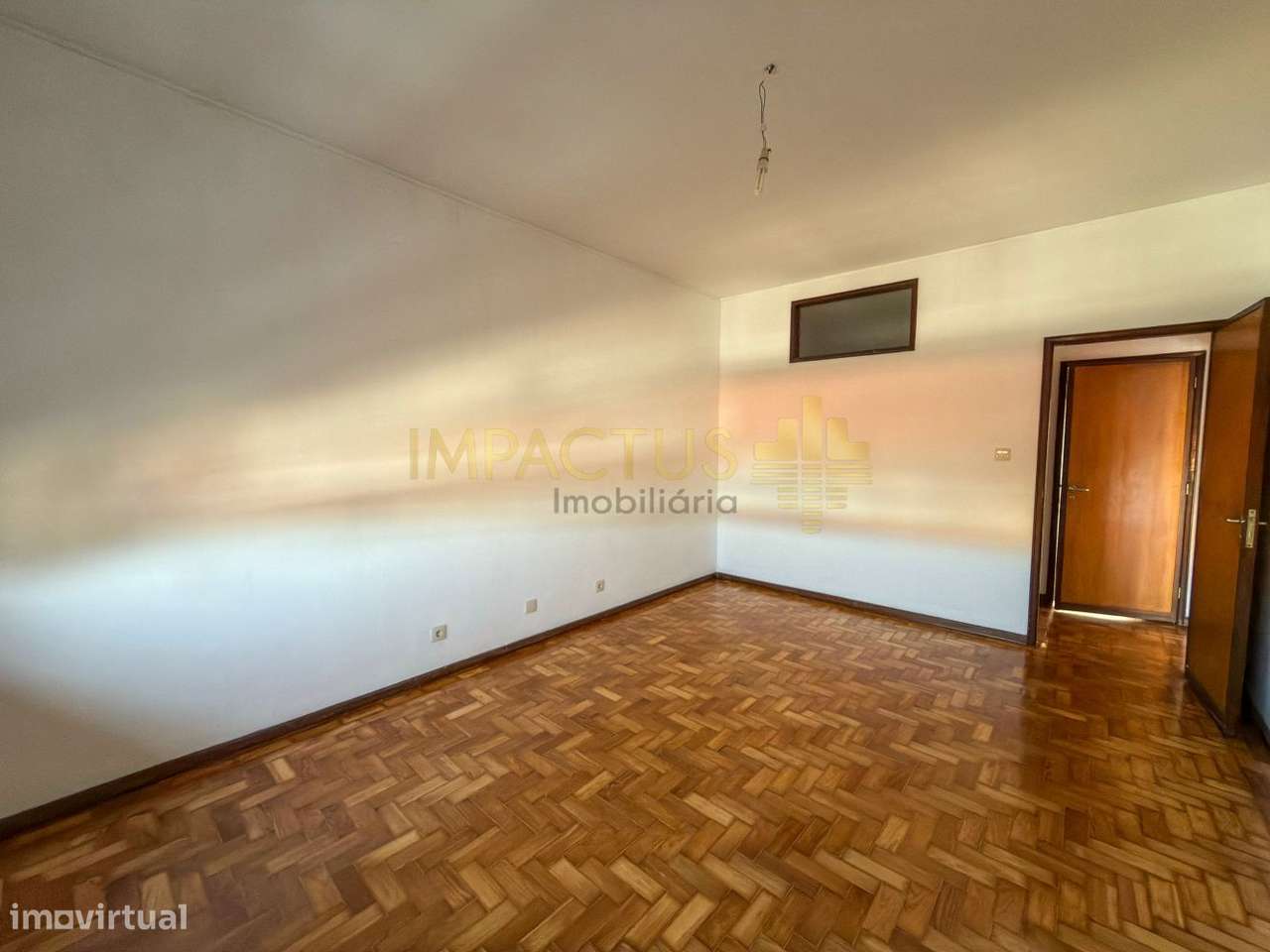 Apartamento T2+1 em Padrão da Légua-14