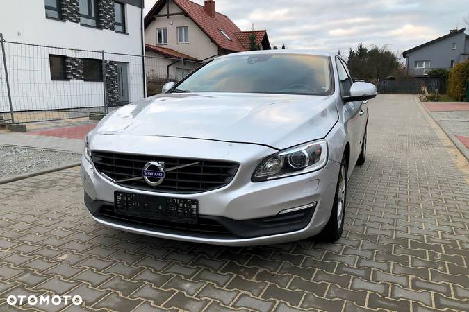 Volvo V60 - 2