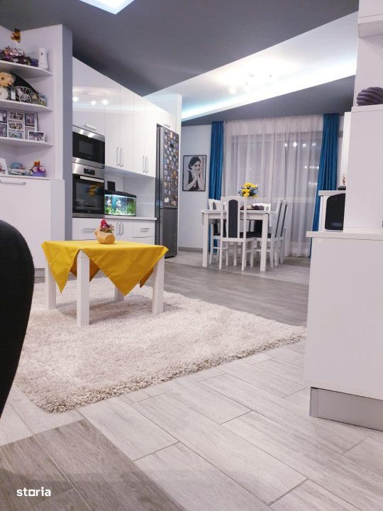 Apartament de 3 camere ultra-lux, 74  mp utili , zona Vivo