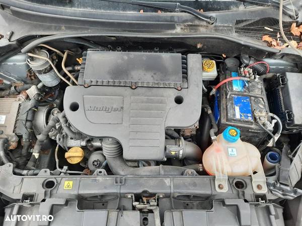 Dezmembrez Fiat Punto - 6