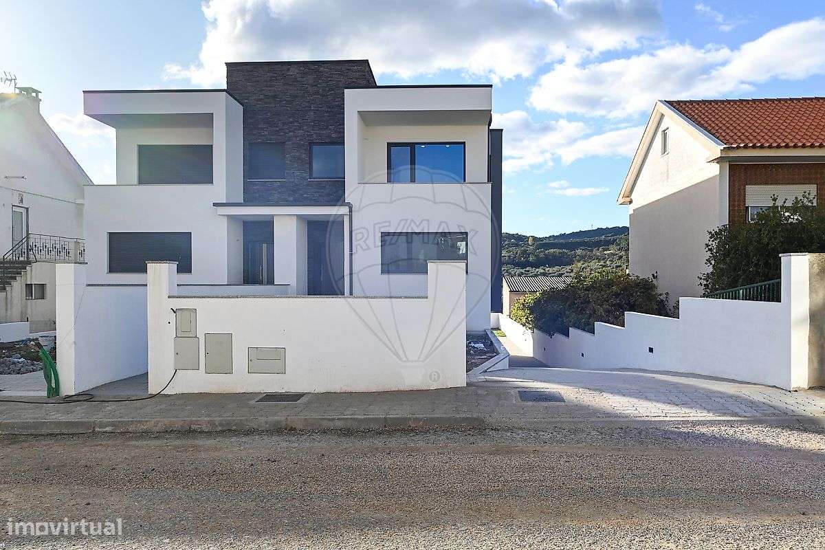 Moradia T3 para venda - Grande imagem: 4/44