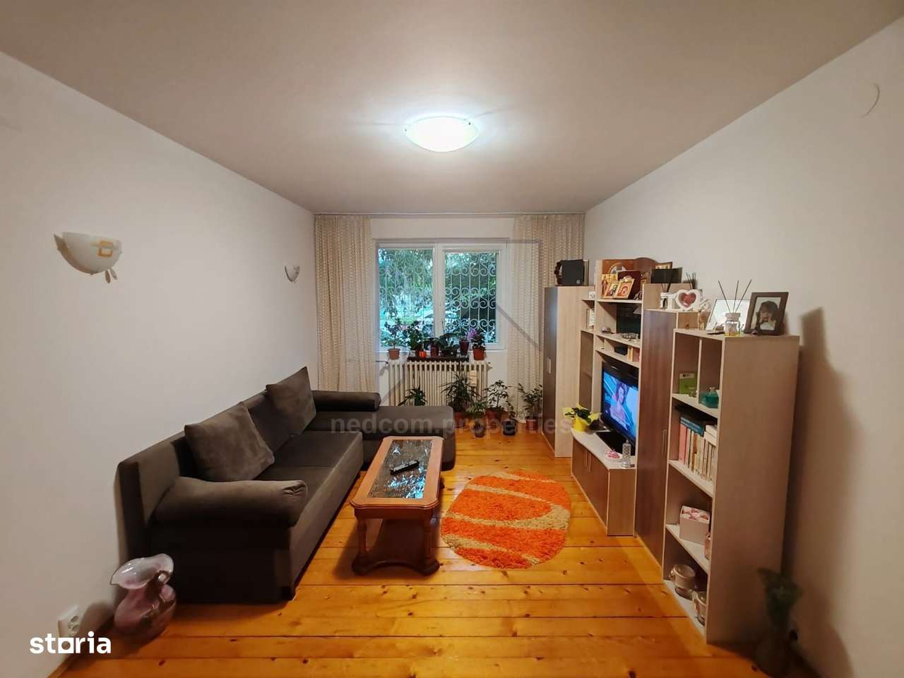 Vanzare apartament 4 camere - Rahova - str. Soldat Croitoru-1