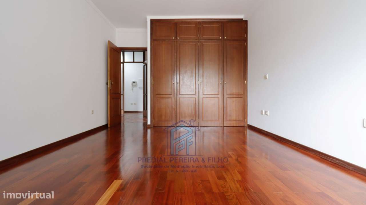 Apartamento Espaçoso T3 - Rio Tinto / Venda Nova-19