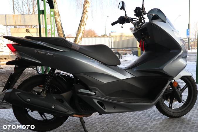 Honda PCX - 5