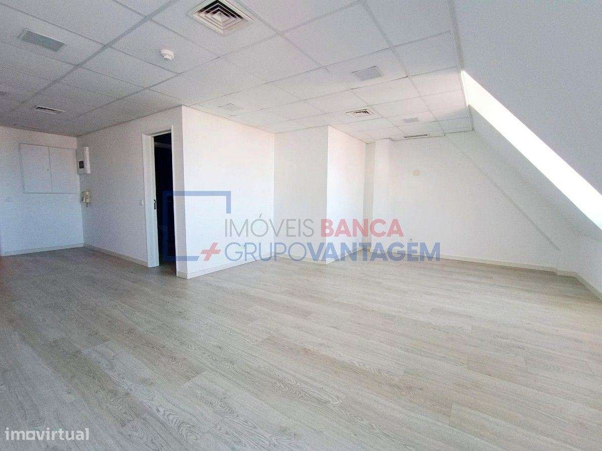 Escritório no Chiado - Lisboa - Grande imagem: 2/29