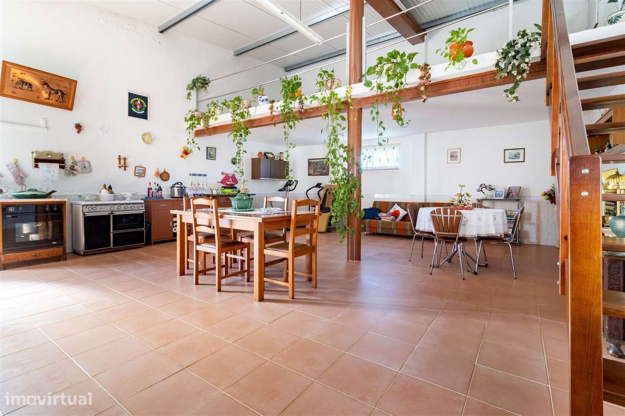 Moradia T5 em São Jorge, Porto de Mós - Grande imagem: 5/52