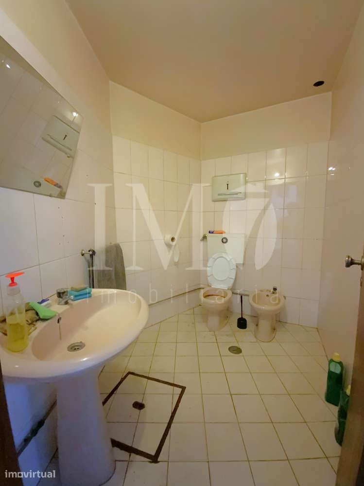 Garagem / Armazém com 600m2 - Maximinos, Braga - Grande imagem: 5/6