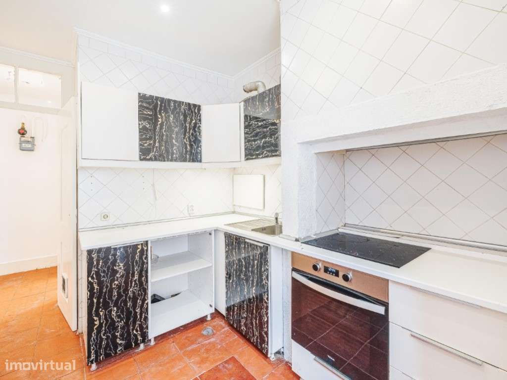 Apartamento T3 Campo de Ourique-12