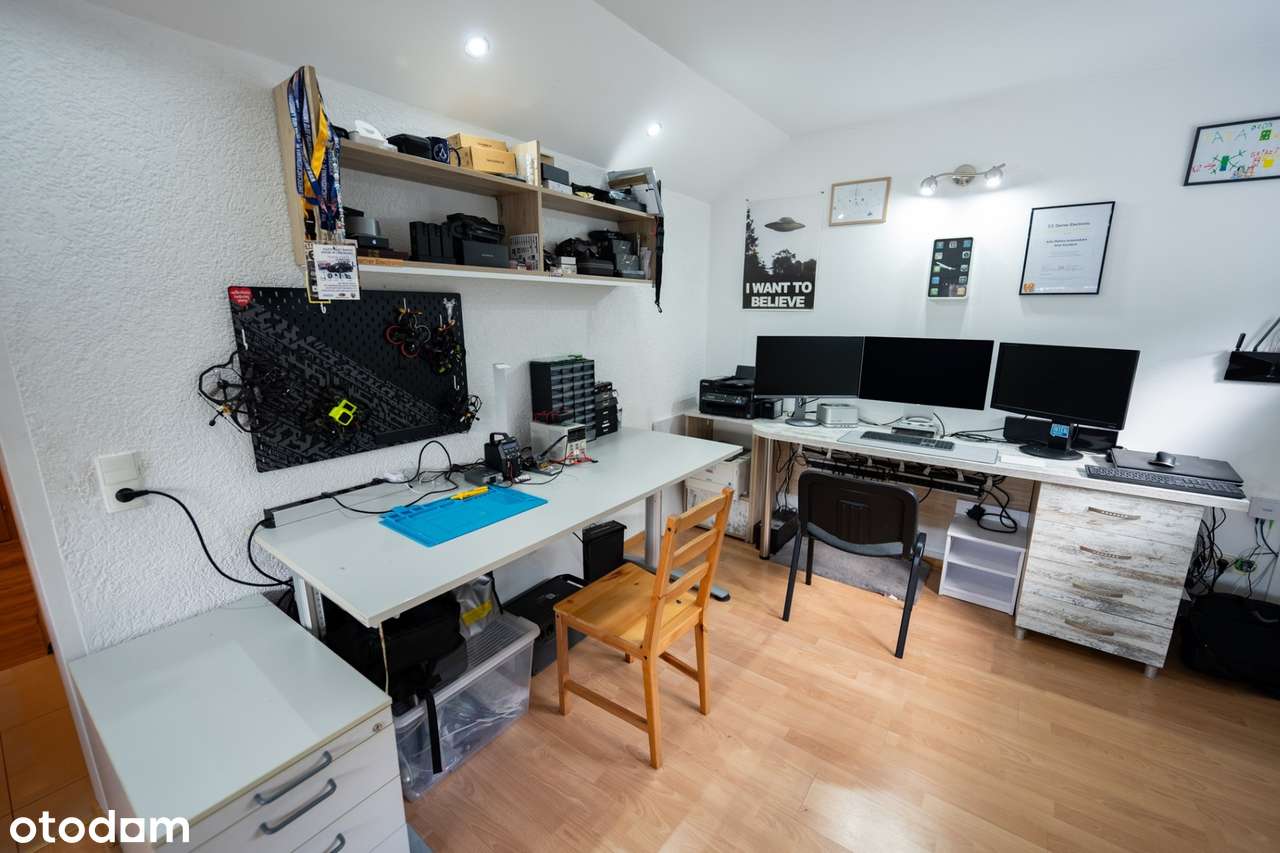 Dom 240 m² 2 niezależne wejścia idealny dla 2 rodzin lub pod inwestycj-18