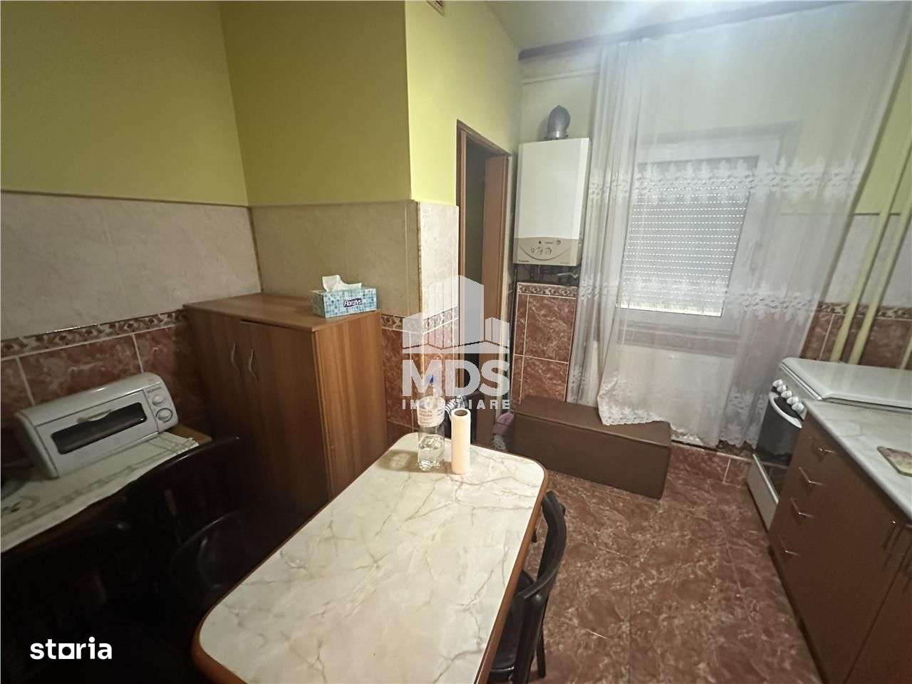 Mobilat, model mare in bloc anvelopat-1