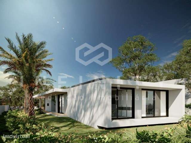 Moradia T4 com piscina - Grande imagem: 2/9