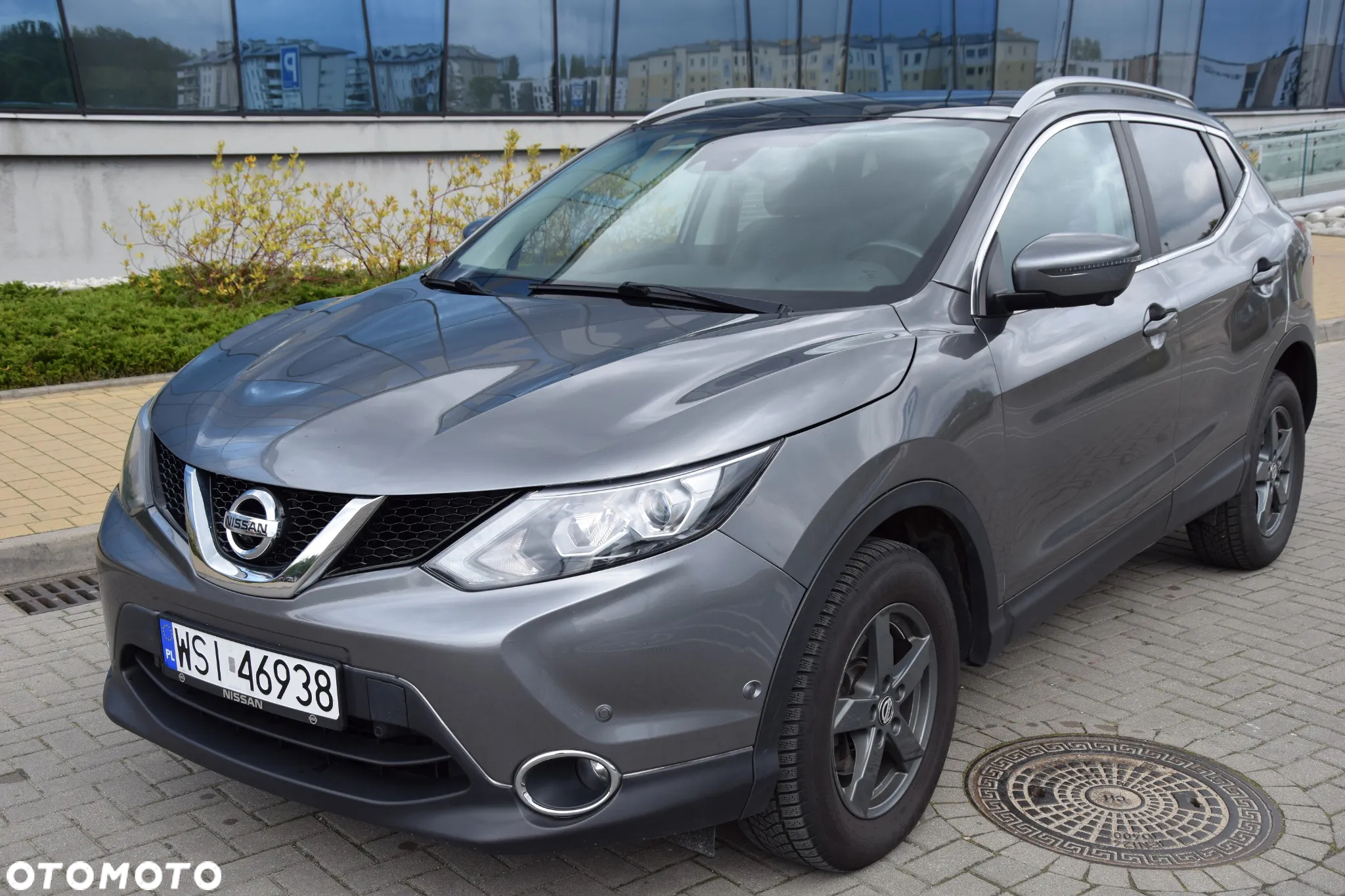 Nissan Qashqai 1.6 DCi 4x4 Tekna+ - 2