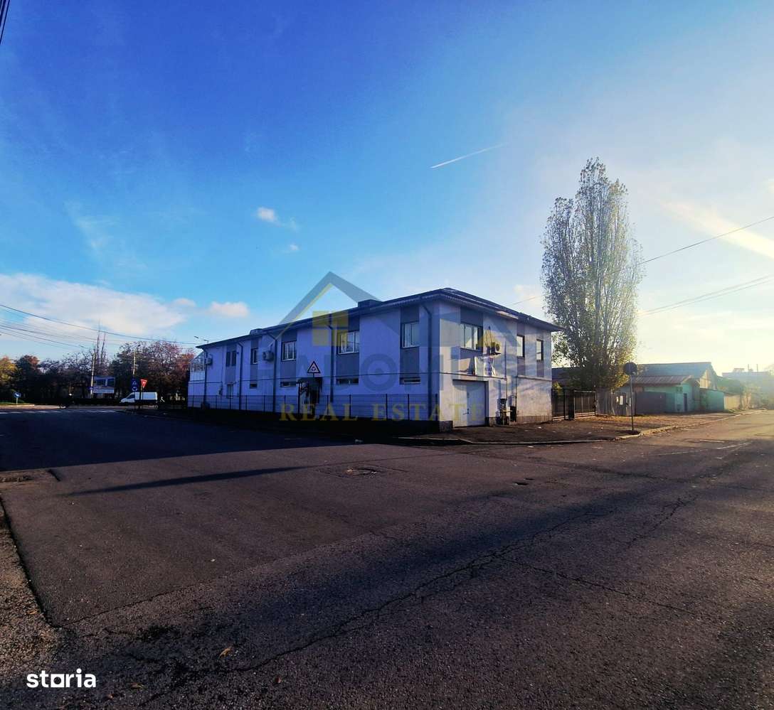 Casă + Spațiu Comercial - Str.Strandului - 200 mp Utili - Trifazic-6