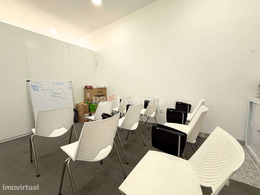 Loja com 57 m2 no centro do Entroncamento - Grande imagem: 2/12