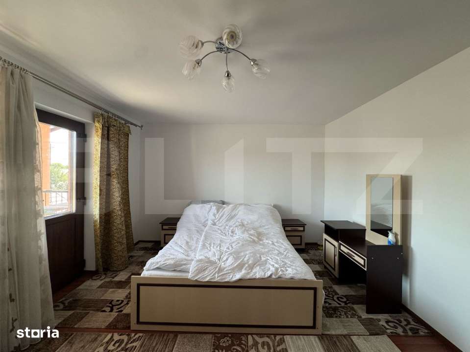 Casa cu 6 camere in Cristur, 287mp - Imagine principală: 5/19