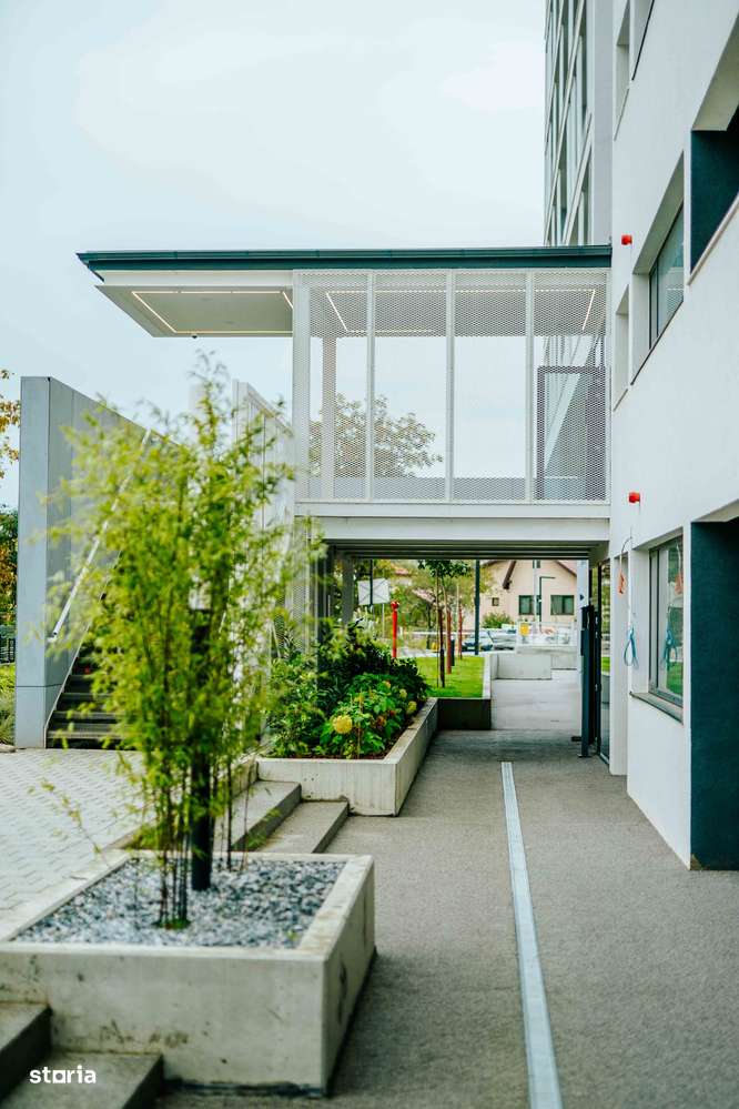 Spatii comerciale Avanera Suceava, zona centrala, 2.600 euro/mp + TVA-3