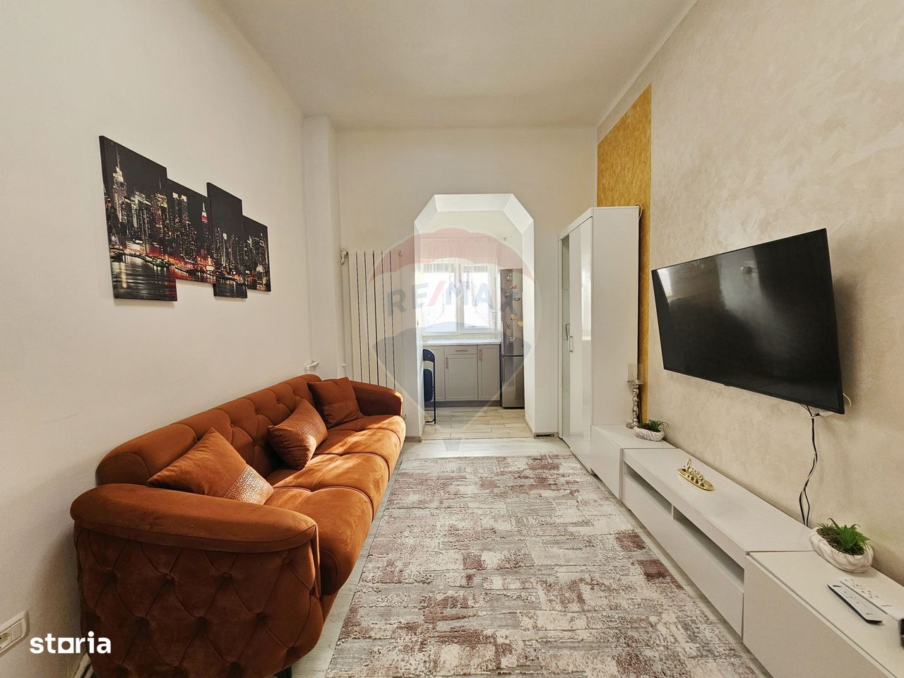 Apartament cu 2 camere de vanzare langa Pasapoarte