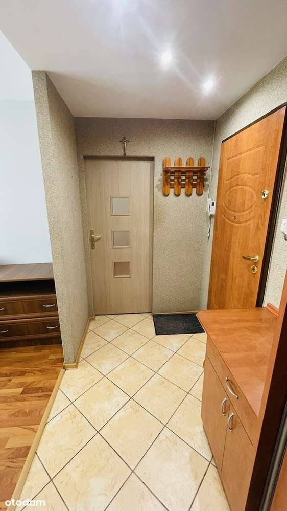 Mieszkanie 2 - pokojowe w niskim bloku. - Pełny obrazek: 4/11