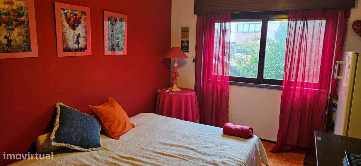 Quarto - localizado em Oeiras Lisbon - Grande imagem: 2/7