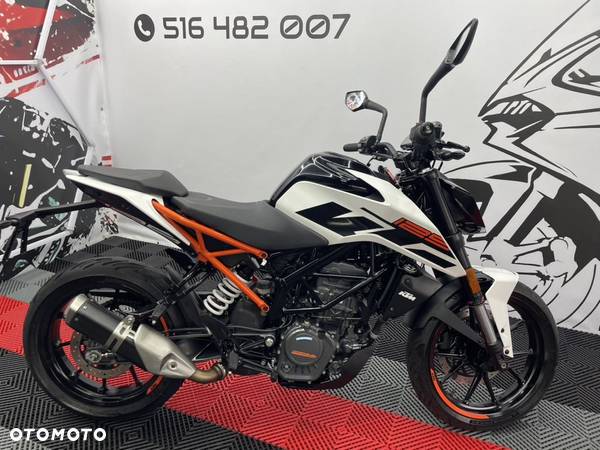 KTM Duke - 3