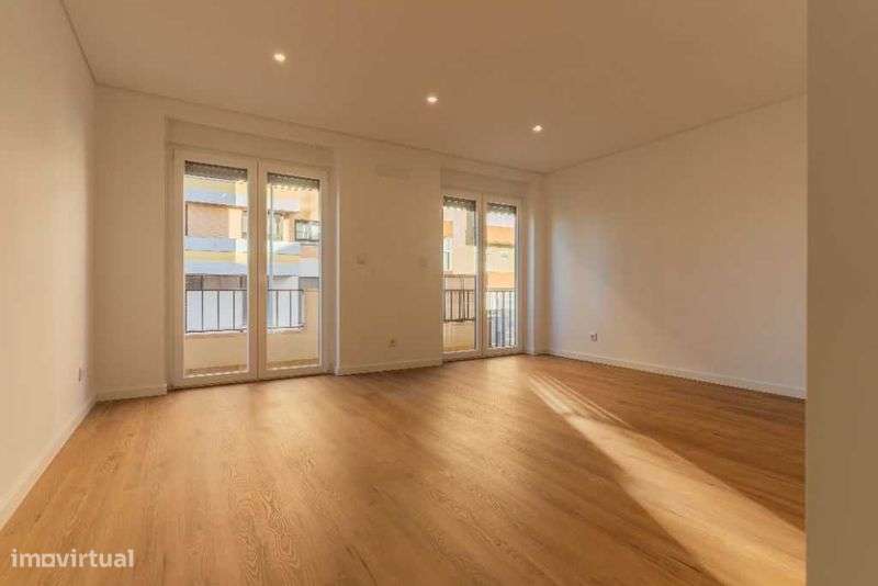 Apartamento T3 totalmente remodelado e com garagem - Santarém - Grande imagem: 5/10