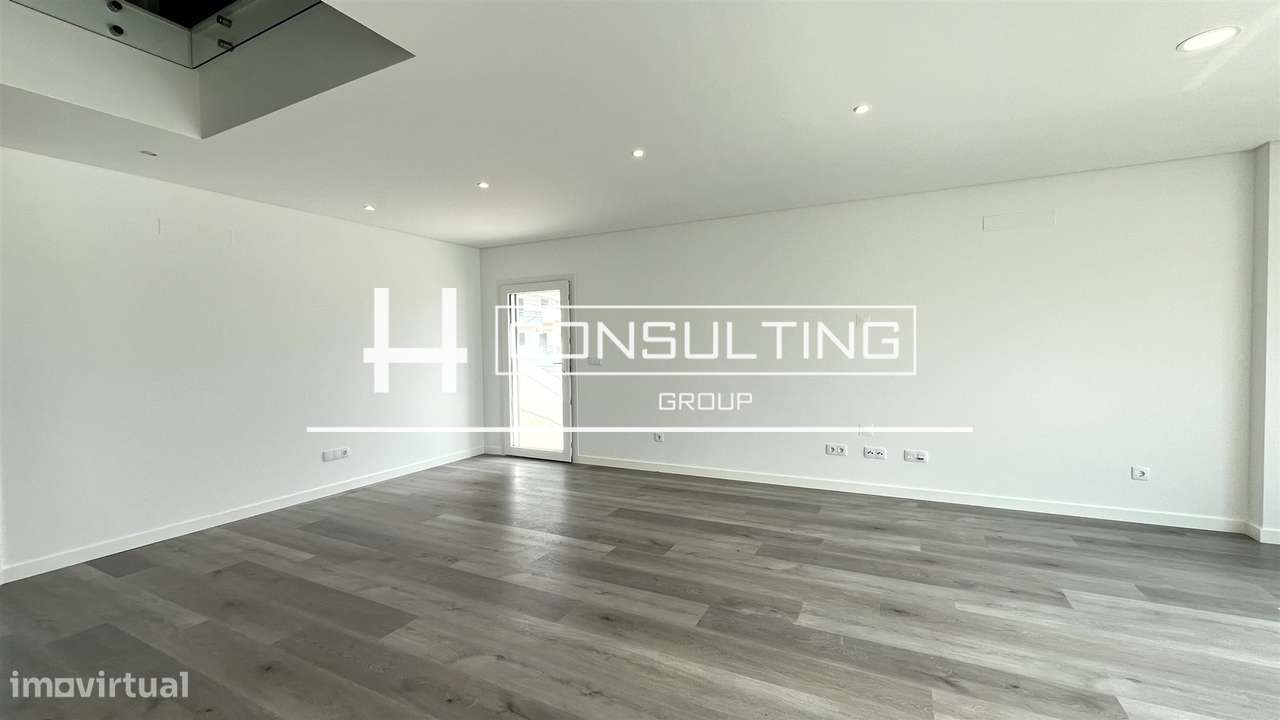 Apartamento T3 Venda em Corroios,Seixal-19