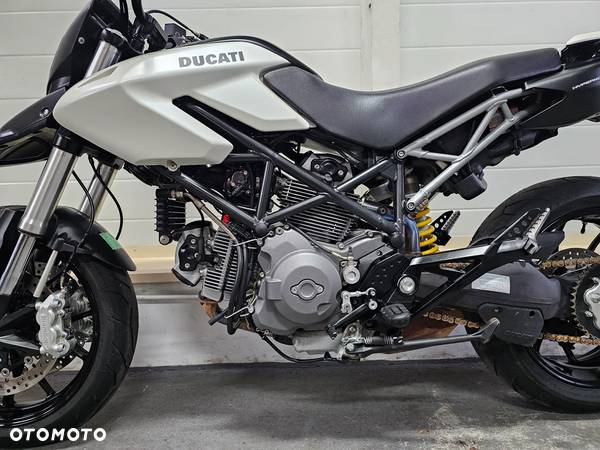 Ducati Hypermotard - 18