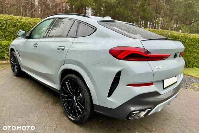 BMW X6 xDrive40d mHEV sport - 3