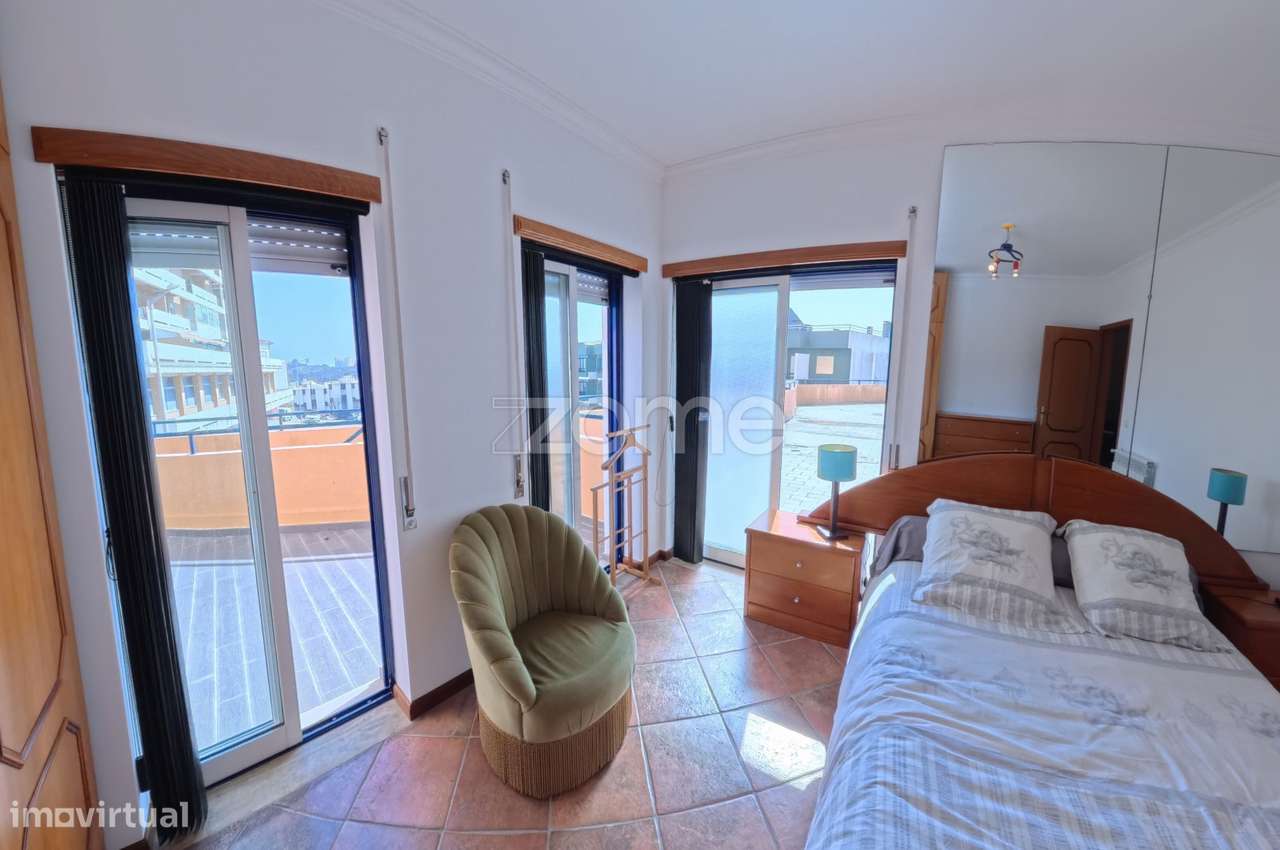 Apartamento T3- Nazaré todo mobilado C/ Lugar de garagem-21