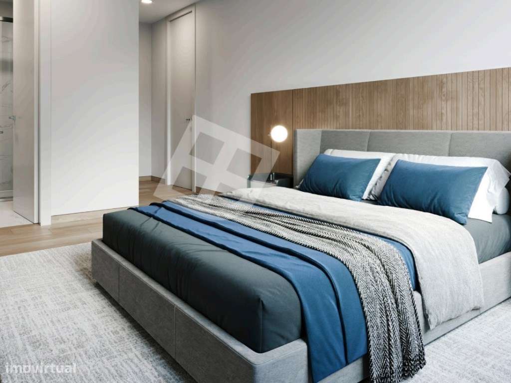 Apartamento T3 Dúplex c/ Varandas - Centro de Aveiro - Grande imagem: 3/20