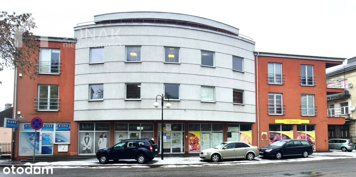 Lokal 38,2m² w Chełmie: Nowoczesny i Z Najemcą!