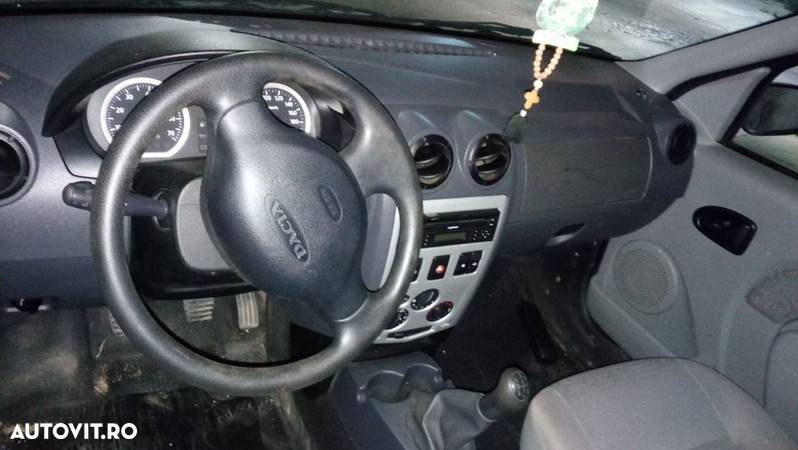Dezmembrez Dacia Logan 1.5 dci - 5