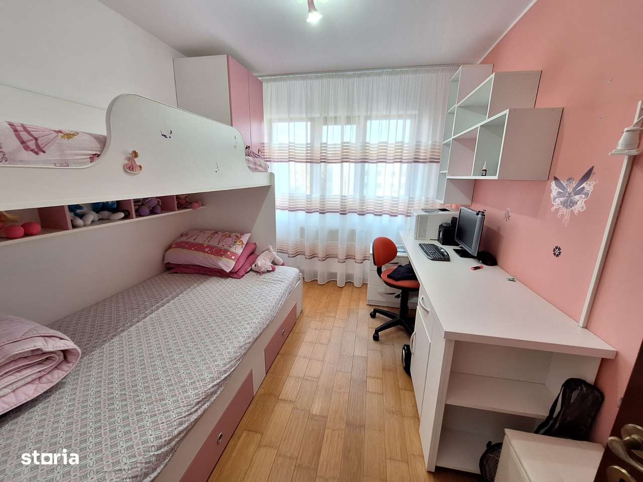 Apartament 3 camere renovat,mobilat,etaj 3,Zona Cora-3