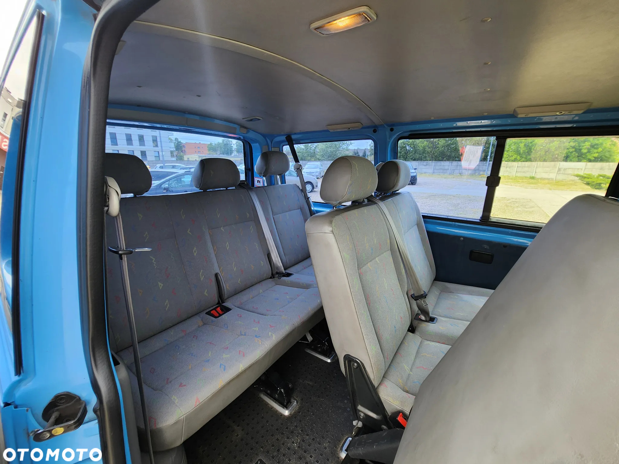 Volkswagen Transporter - 13