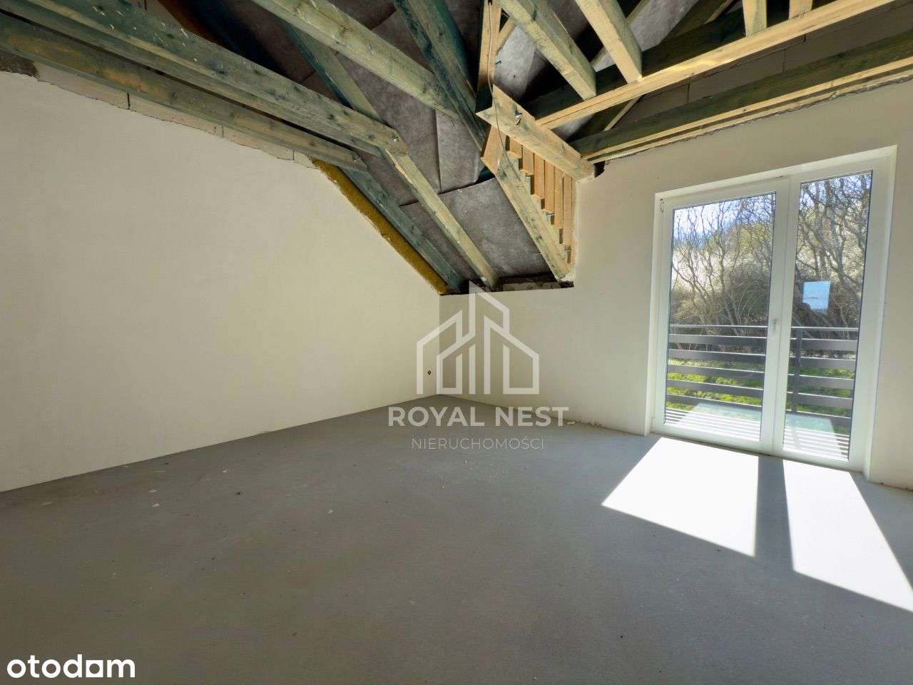 Nowoczesny dom w zabudowie bliźniaczej bez PCC-11