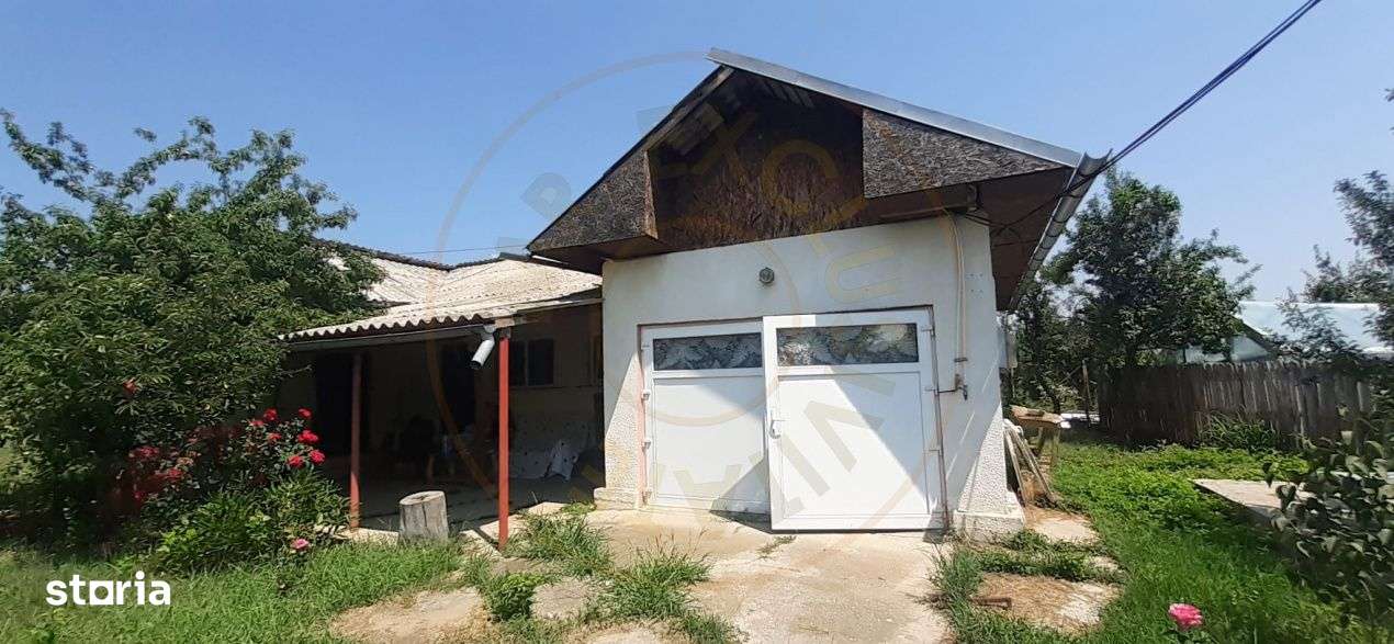 0% COMISION!! Casa   Podul Brosteni-1
