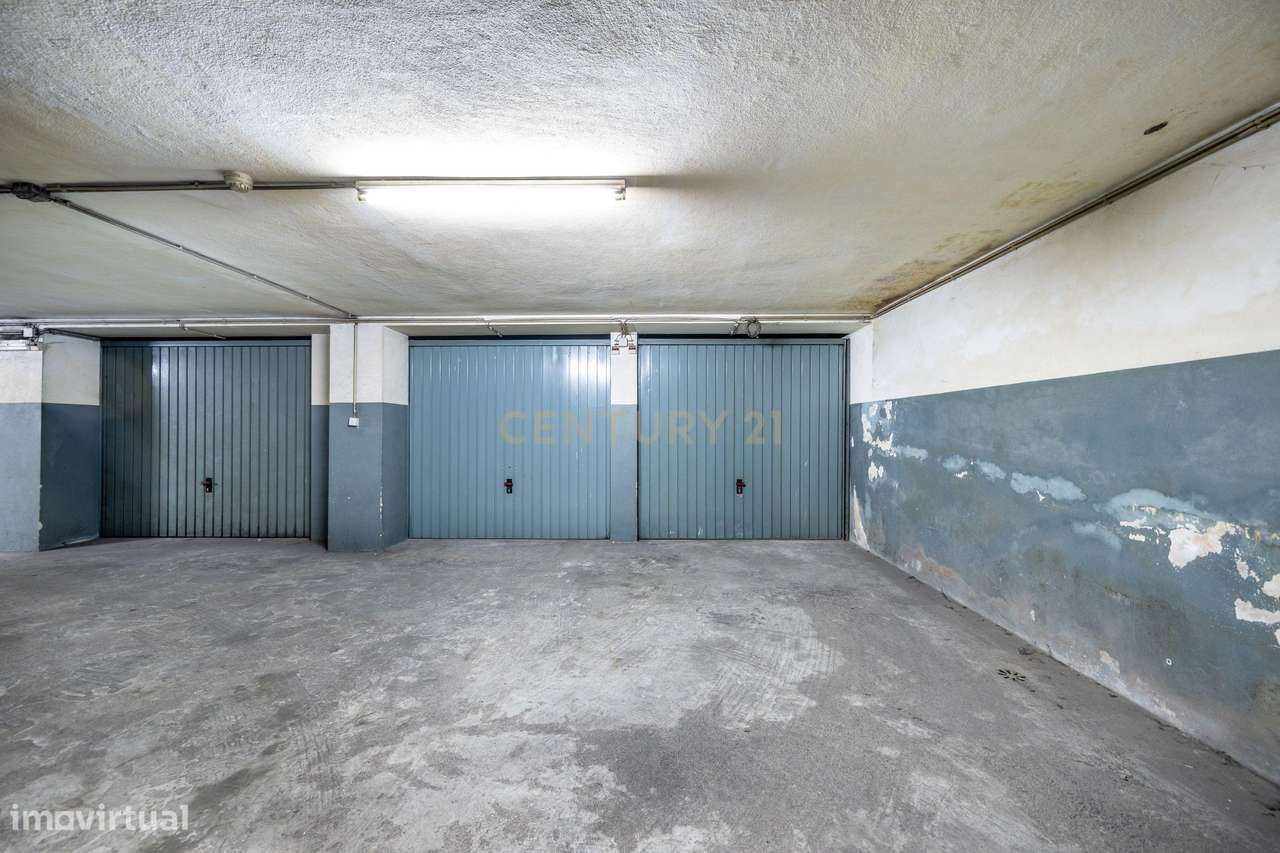 Excelente Apartamento T1 no Centro de Oliveira do Douro – Com Terraço-14