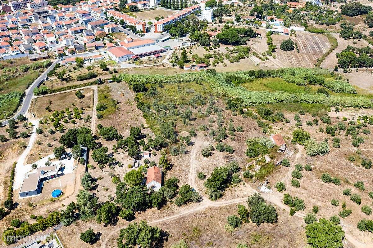 Terreno  para venda - Grande imagem: 2/35