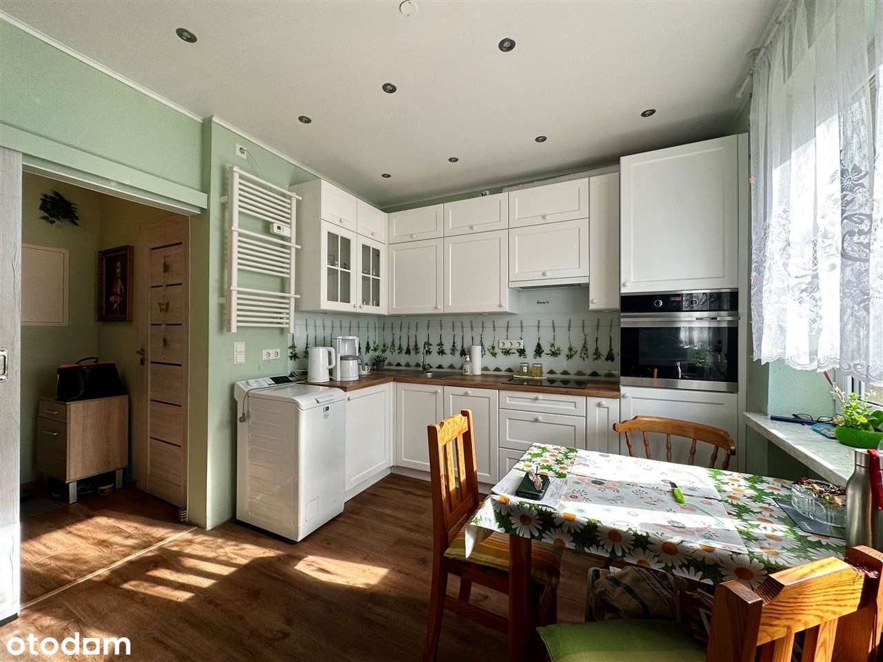 Wyposażona Kawalerka PO Remoncie-spokojne Miejsce-2